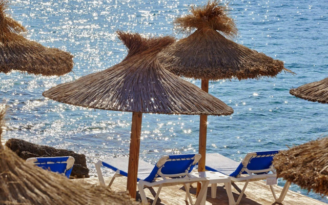 Universal Hotel Aquamarin