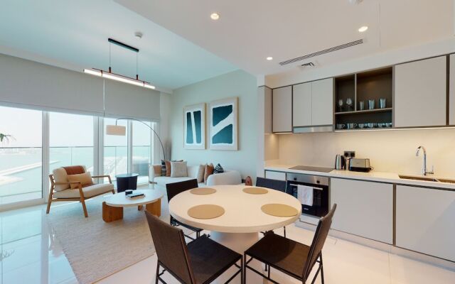 Sunrise Bay 2BR Luxury Apartment