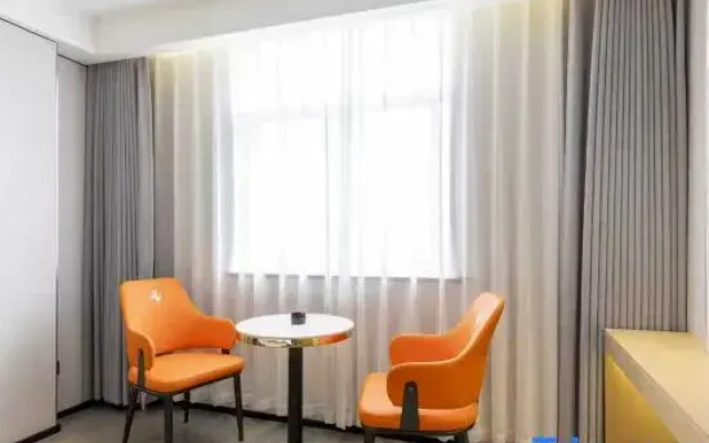 Red Sun Grand Hotel (Kaifa Avenue)