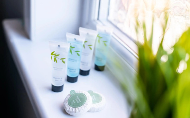 Serene Glam Lodge By Jesouth