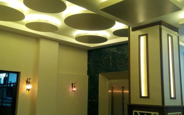 Malahit Exclusive City Hotel