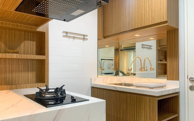 Fancy And Nice Studio At Sunter Park View Apartment