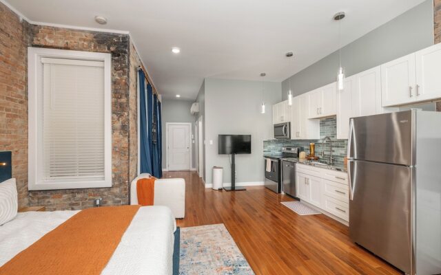 Findlay Market Suite 3