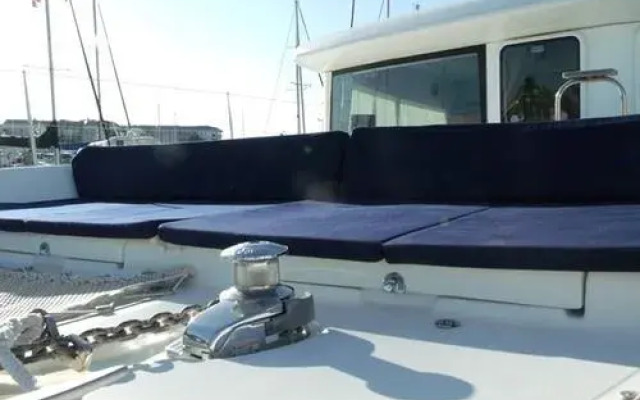Restless Native Catamaran Key West