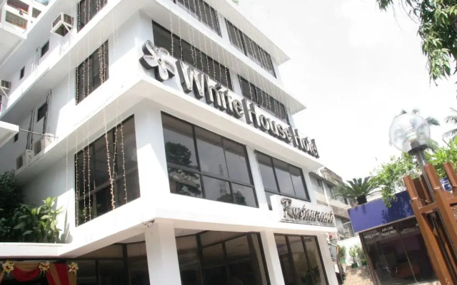 White House Hotel