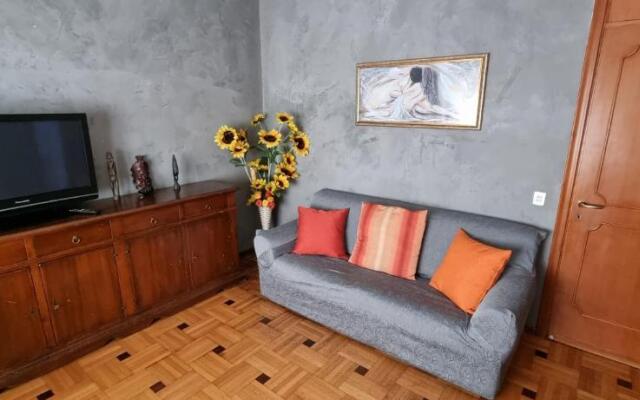 Al Salice tranquillità nel verde Via Amendola 24