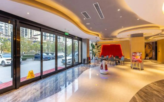 Ibis hotel(Longnan railway station store)