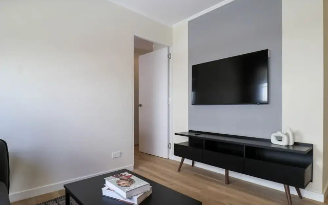 w Brilliant 2BR in the Heart of Barranco