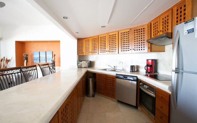 Condo Playa 3Br Condo By Rmh