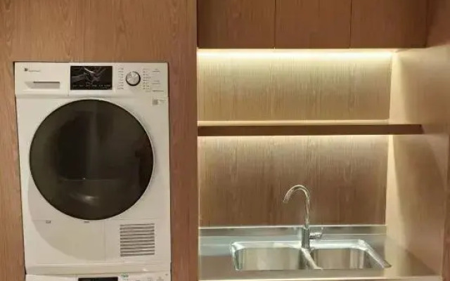 Echarm Hotel (Wuhan Guanggu University Yuan Road Branch)