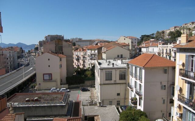 Central and well equipped one-bedroom flat Marie Antoinette