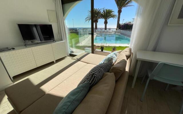 Mar y Playa 1 Seaview Apartment by StayinCanarias