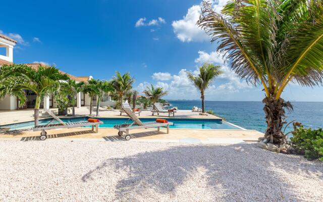 ✰ Luxury Dream ✰ Ocean Front Villa with Private Infinity Pool