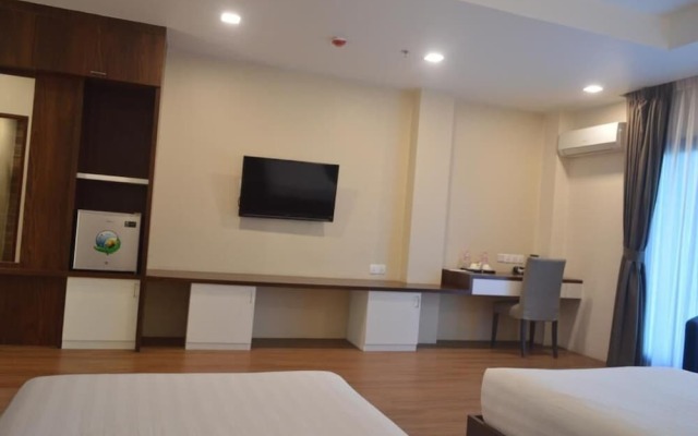 Airport Avenue Hotel