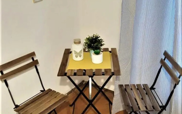 Studio Central Exer IV