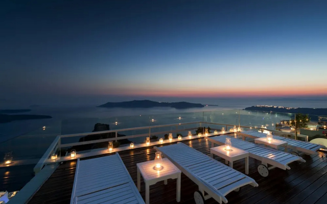 Artemis Villas