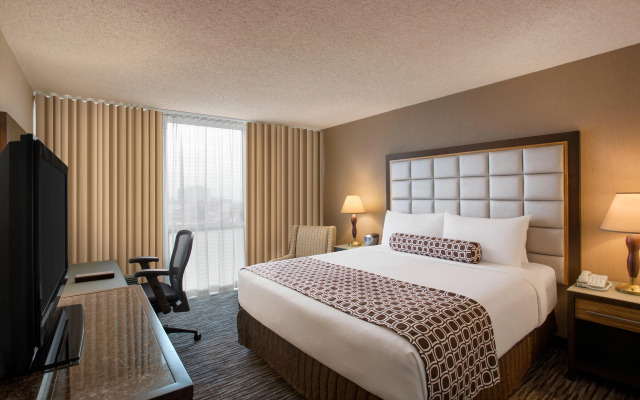 Crowne Plaza San Francisco Airport by IHG