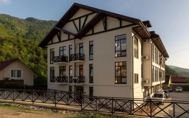Apartments of Balivi on Plotinnaya street 2