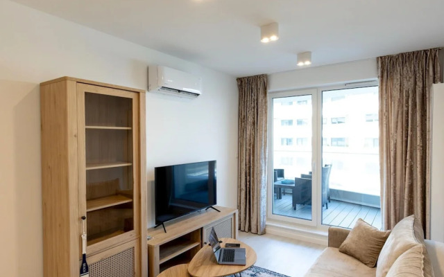 Apartment in Rogowo Near Beach and Lake