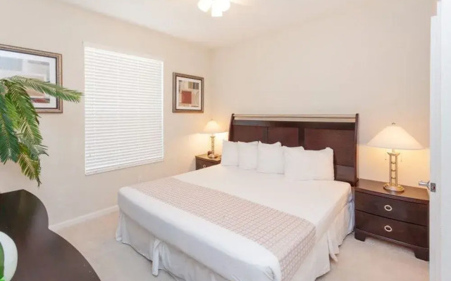 4114 Breakview Dr 307 2 Br condo by RedAwning
