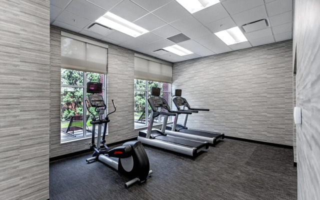 Courtyard by Marriott Easton-Columbus