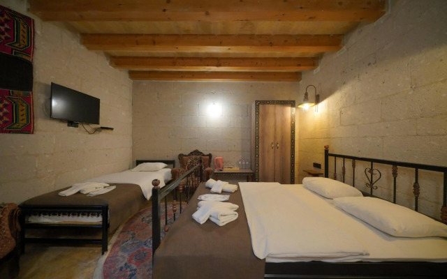 View Cave Hotel