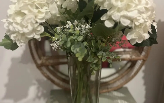 Thorn - Romance Deluxe Room