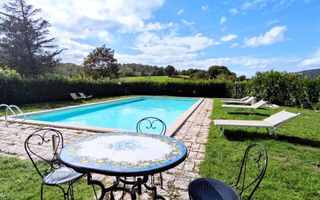 House Spica Boccheggiano