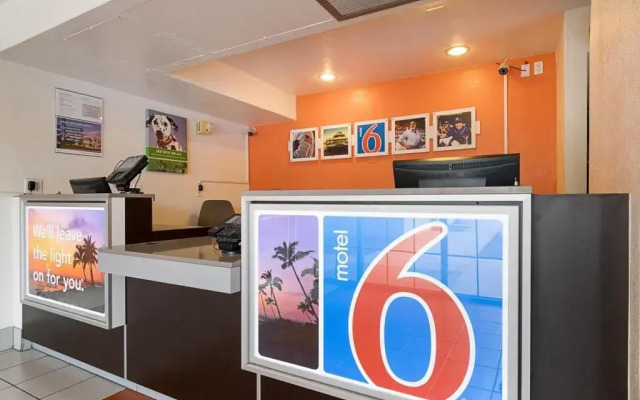 Motel 6 Carpinteria, CA - Santa Barbara - South