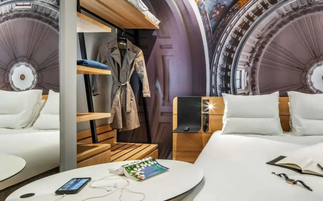 Отель Novotel Belleville Paris 20