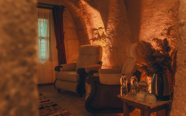 Zula Cave House