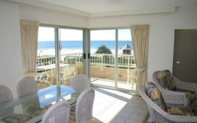 Bahia Beachfront Apartments
