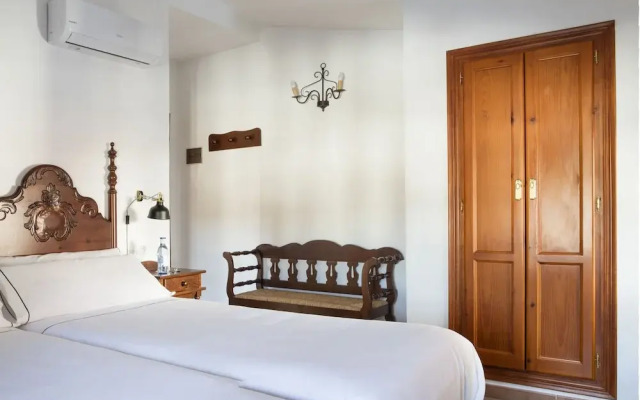 TUGASA Hotel La Posada