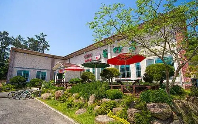 Suncheon Suncheon Bay Deulmaru Pension (Group Room)