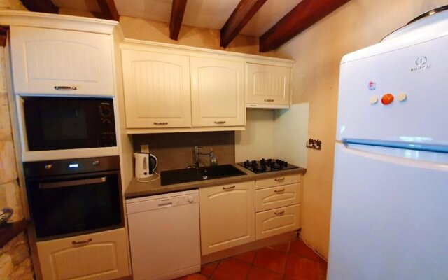 House With 6 Bedrooms In Thenac With Private Pool Furnished Garden And Wifi