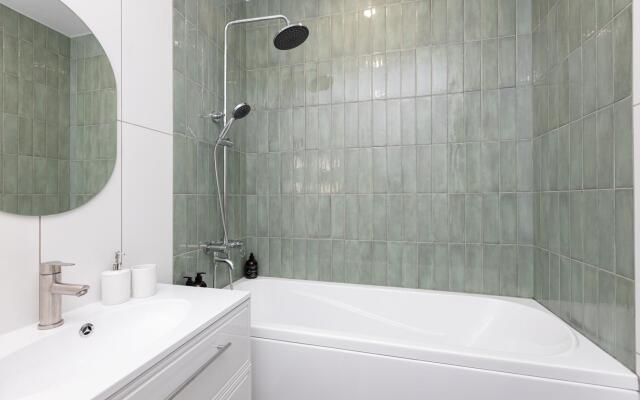 Апартаменты на проезде Созидателей 7