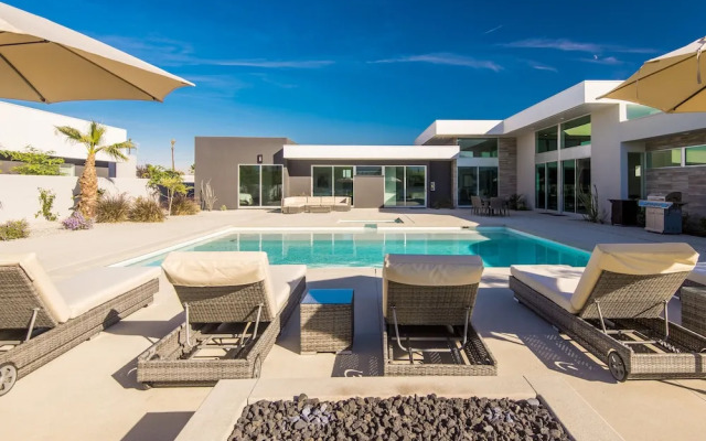 Polo Villas by AvantStay