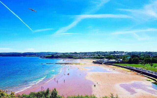 Three Beaches Holiday Apartments - close to Goodrington beach in Paignton