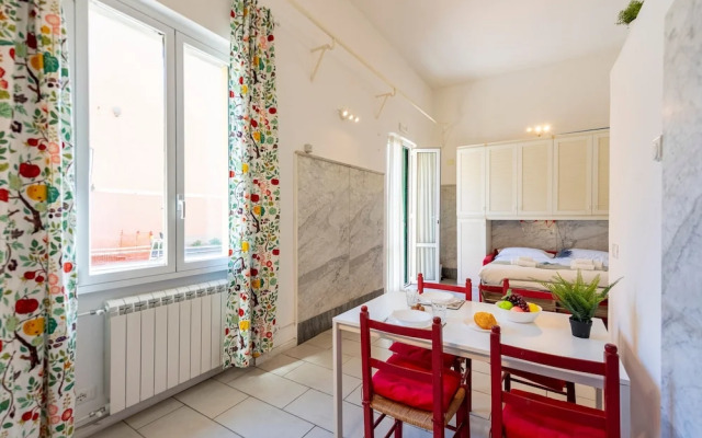 Apartment Vernazzola In Genova