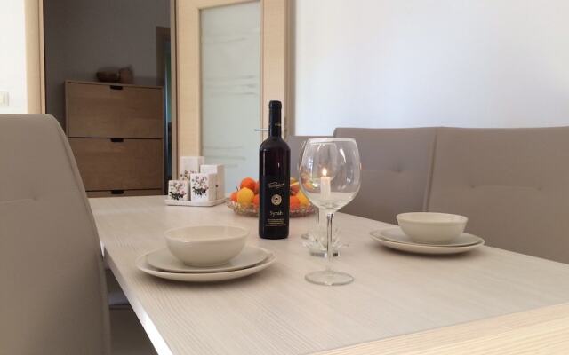 Apartment Hennion / Two Bedrooms A3 Liam