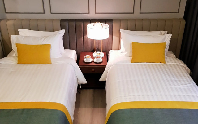 Maven Stylish Hotel Bangkok