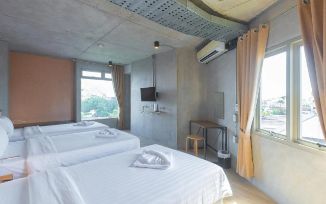 EcoLoft Hotel