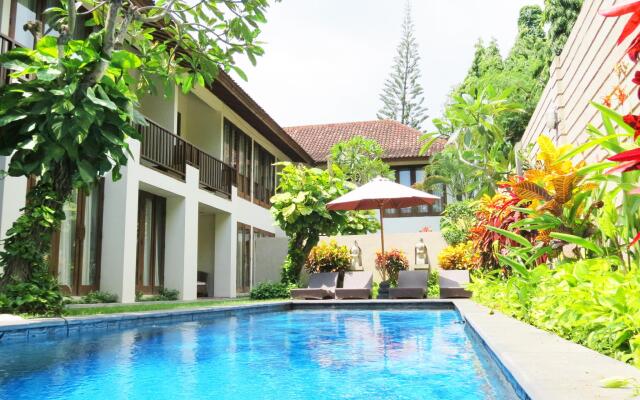 Sekuta Condo Suites