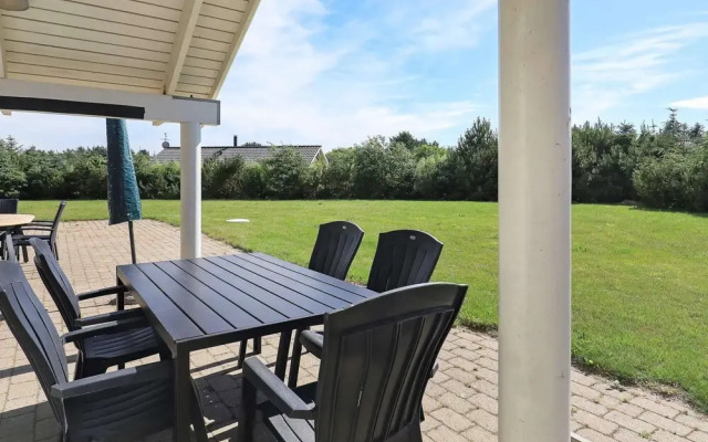 12 Person Holiday Home in Lokken-by Traum