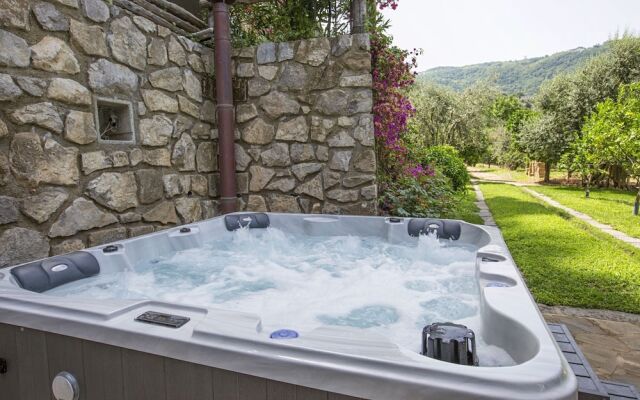 Eterea Charming Suites