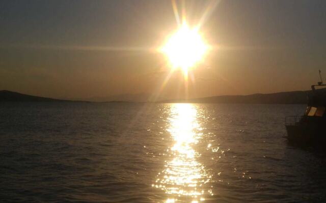 Ayvalik Sarnic