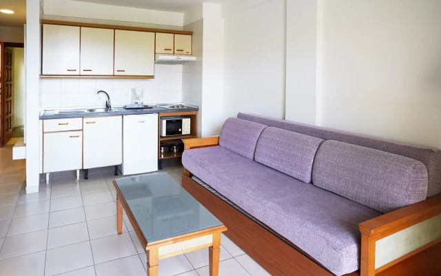 Coral Compostela Beach Hotel