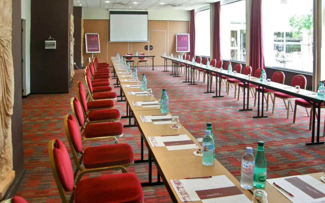 Mercure Cavaillon Hotel