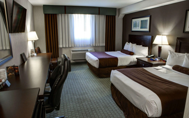 Coast Lethbridge Hotel & Conference Centre