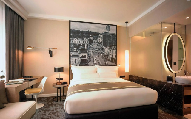 Hotel Stripes Kuala Lumpur, Autograph Collection